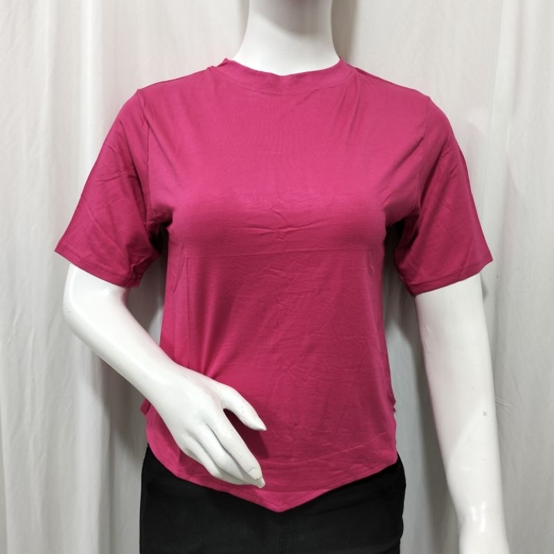 kaos atasan wanita crop leher O bawah V neck