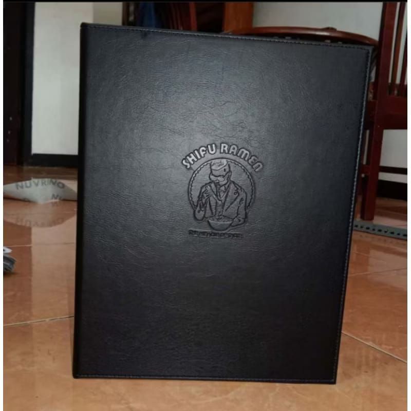 

cover menu caffe&hotel size a4 logo di embos tanpa warna di baud