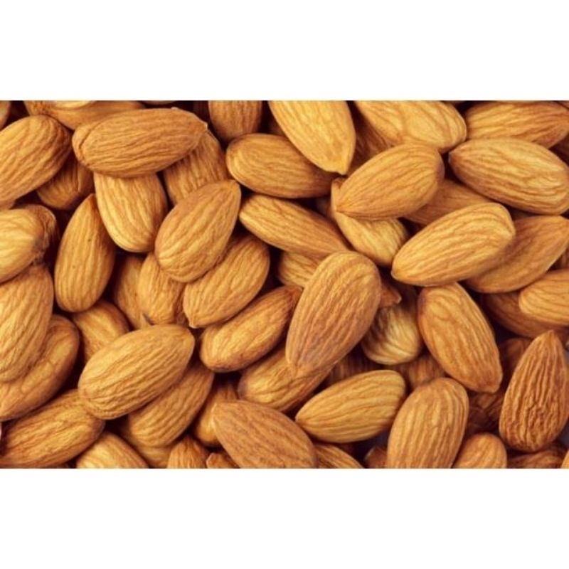 

Kacang Almond Mentah 1kg