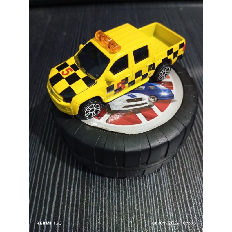 majorette vw amarok pomade