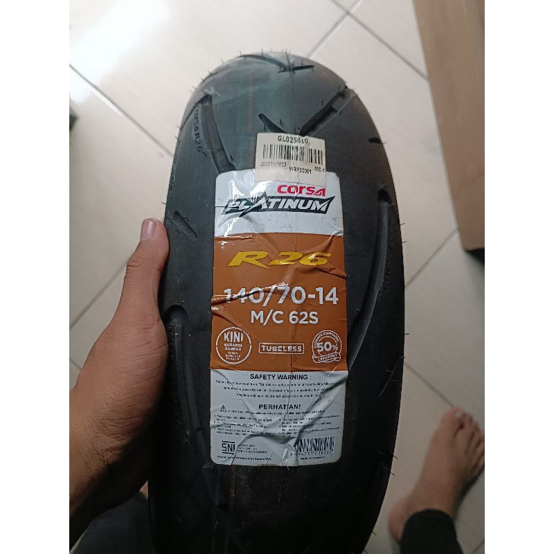 corsa r 26 140/70 14