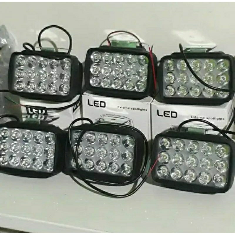 Lampu Tembak / Sorot 15 Mata Titik Bisa Buat Motor & Mobil Kuning