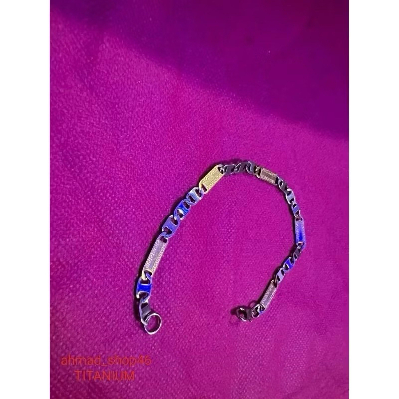 Gelang tangan titanium pria wanita model rantai pipih warna silver kombinasi gold