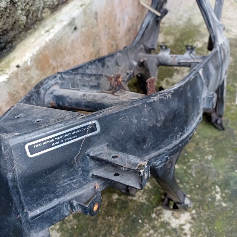 frame cbr old thailand 2006