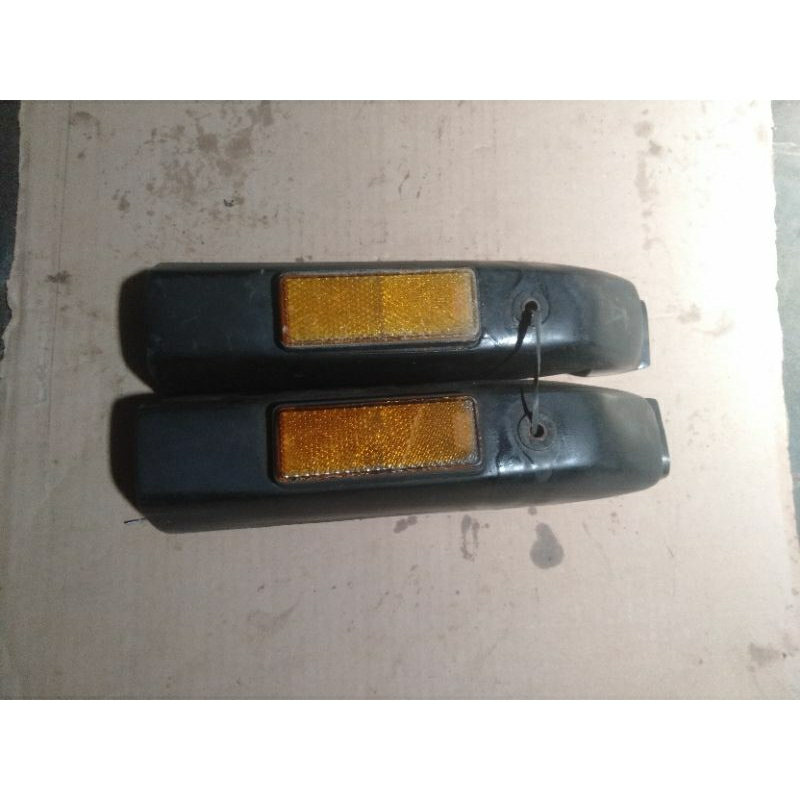 COVER SHOCK DEPAN ORI SUZUKI RC