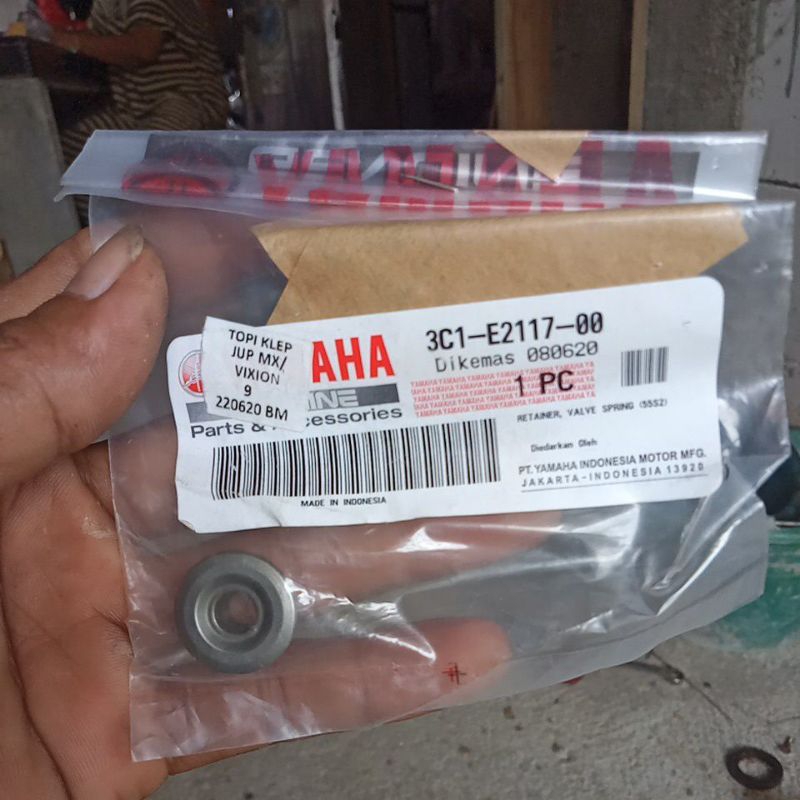 Topi klep retainer ring klep Vixion old Vixion New MX king MX new ORI Yamaha