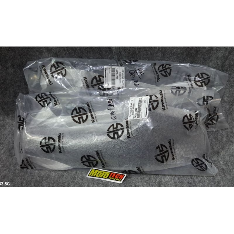 Airscoop duct kiri kanan Ninja RR Old (14073-1701/14073-1693) (2)