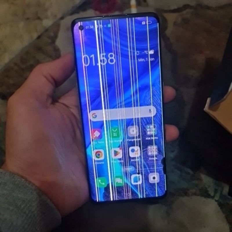 oppo reno 4pro minus lcd  ram 8 256