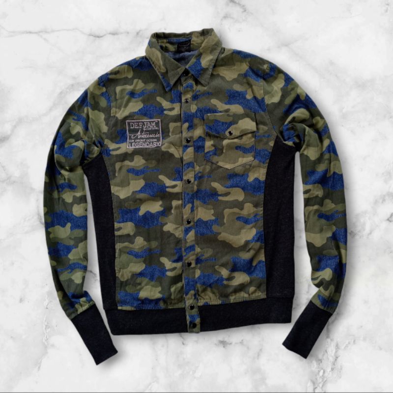 kemejacamo kemejaloreng kemejaarmy arcyterix Patagonia carhartt berghaus gorpcore jaketgunungmurah j