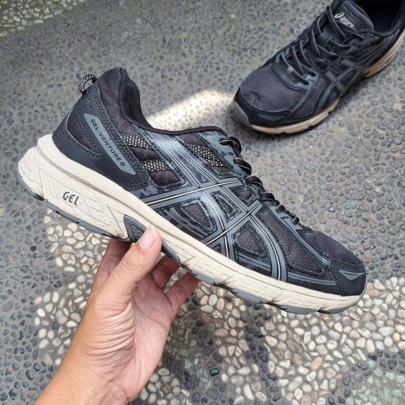 Asics GEL-Venture 6