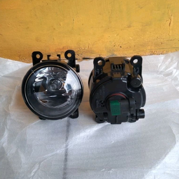 foglamp lampu kabut grand Livina x gear original Valeo