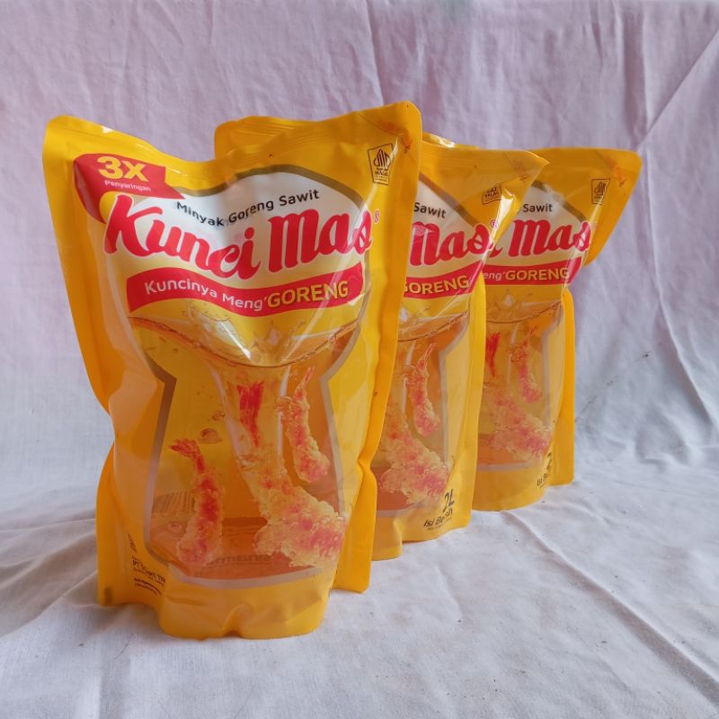 

minyak goreng kunci mas 2 L