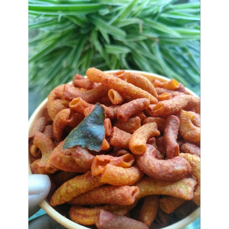 

Makaroni pipa makaroni kiloan Makroni Pedas Daun Jeruk 800gr