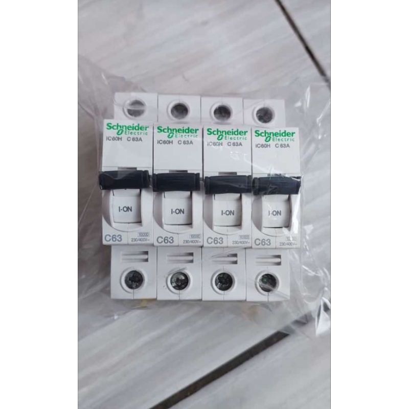MCB IC60N Schneider 63A