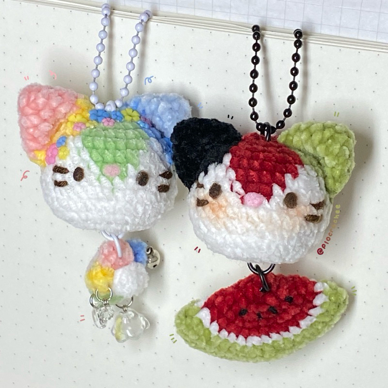 crochet cat keychain