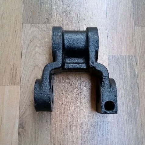 shackle anting per belakang Toyota Dyna saurus Hino Dutro