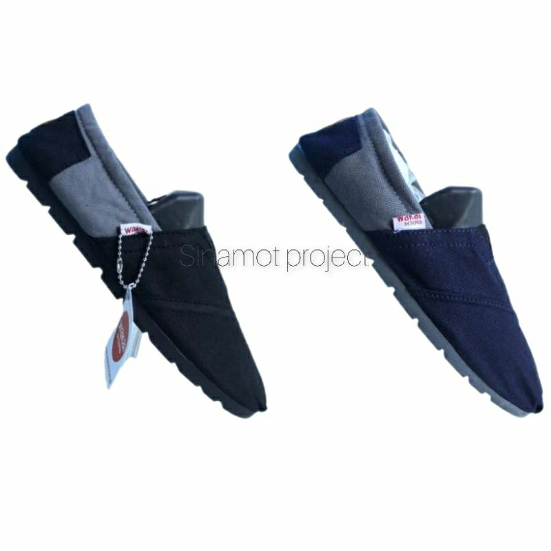Wakai Pria Slip on Bahan Kanvas