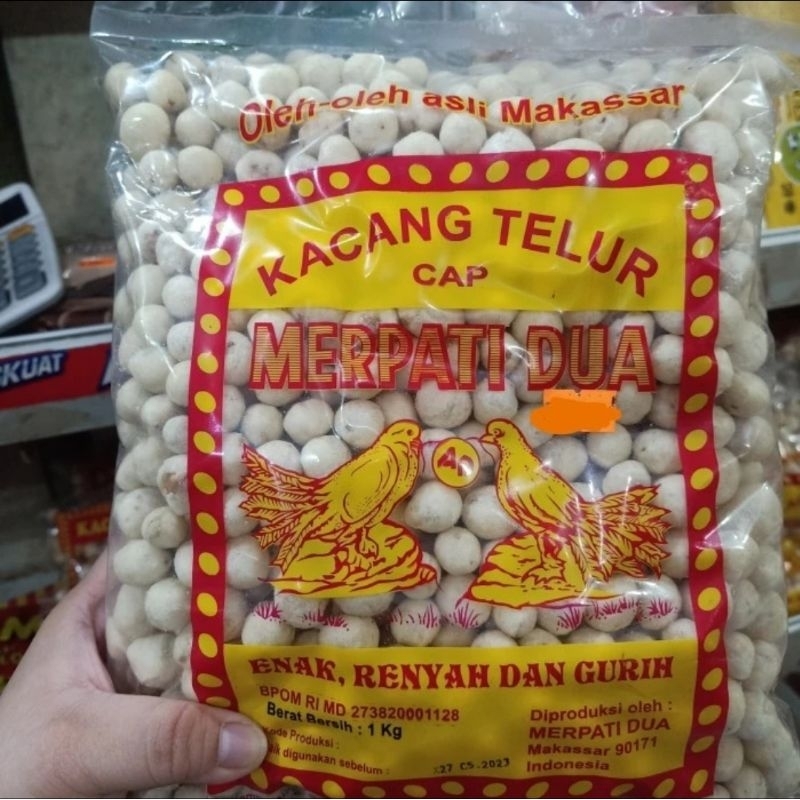 

Kacang Telur Cap Merpati Dua Oleh Oleh Khas Makassar