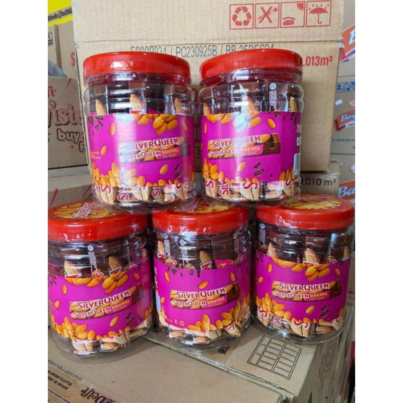 

silverqueen chungkybar toples isi 12pc
