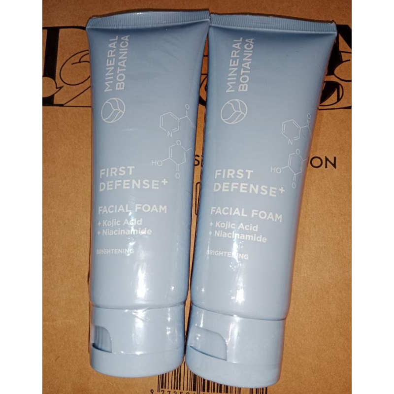 FACE WASH MINERAL BOTANICA Biru
