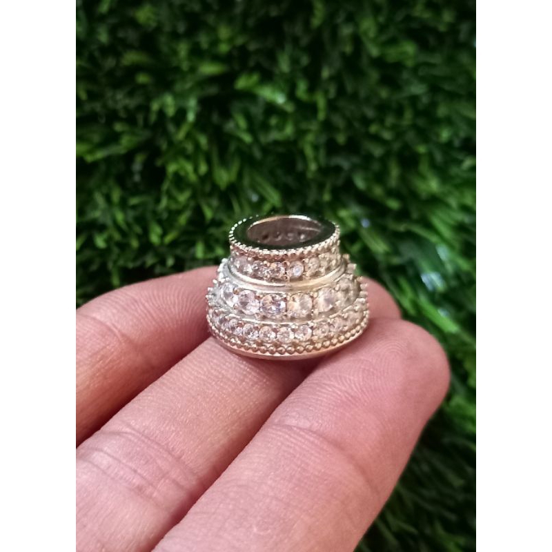 mendak keris/mendak permata