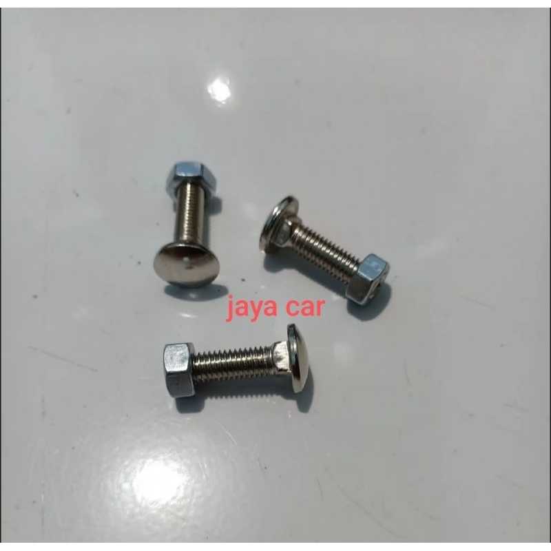 baut bemper belakang kijang super Grand