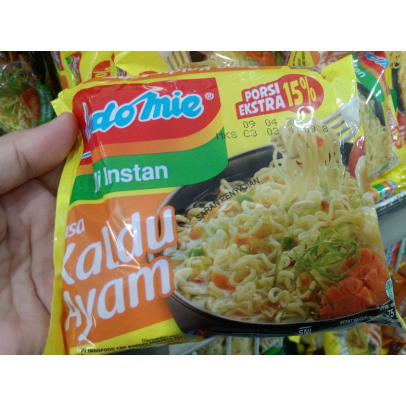 

indomie kaldu ayam