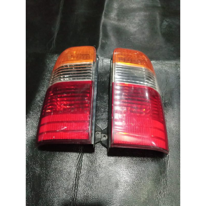 StopLamp mobil kijang kapsul 2003 RH