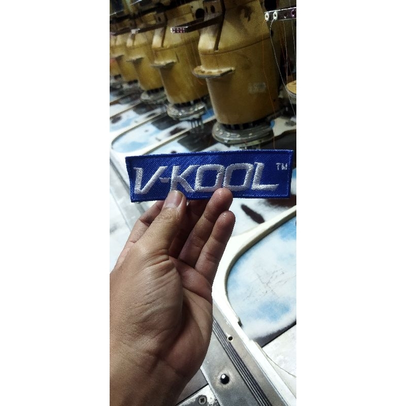 V-KOOL Emblem Bordir