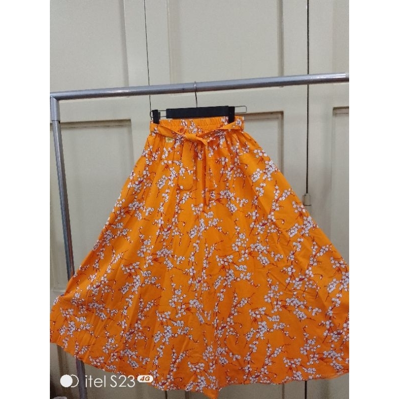 Rok payung lebar/ Rok katun panjang/Motif bunga