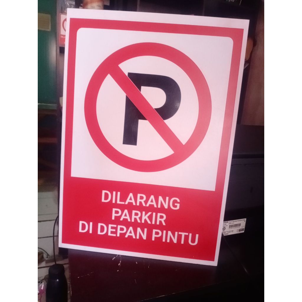 Cutting Stiker dinding kaca pintu kayu PVC Petunjuk rambu peringatan dilarang parkir di depan pintu 