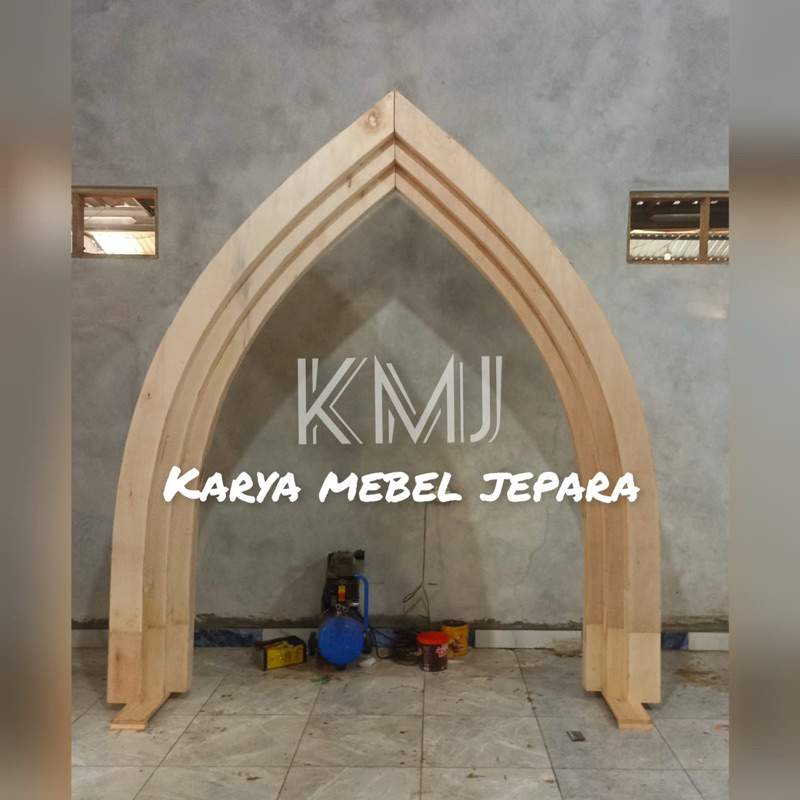 

[NOTA INVOICE INVOICE PINTU MASUK] PIRAMID