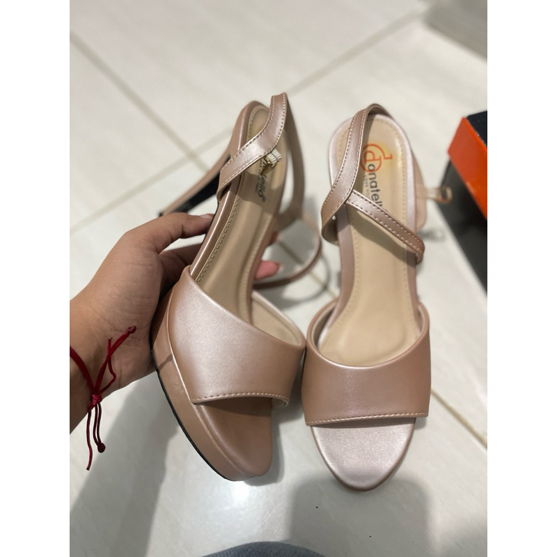 preloved heels donatelo size 38