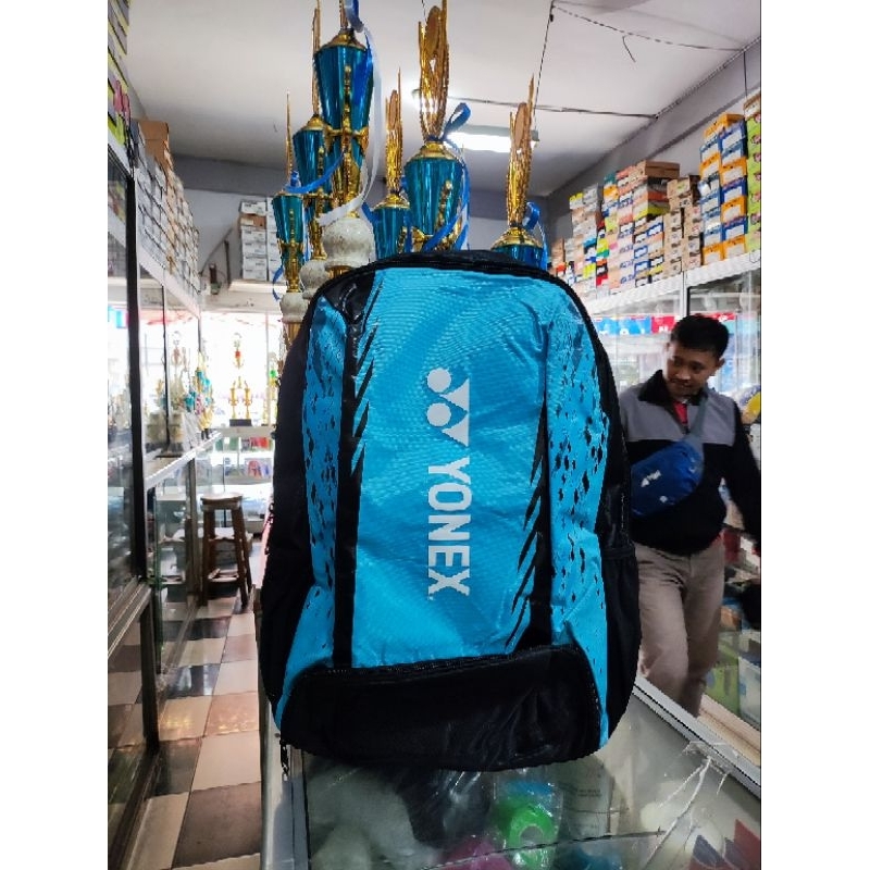 tas yonex badminton