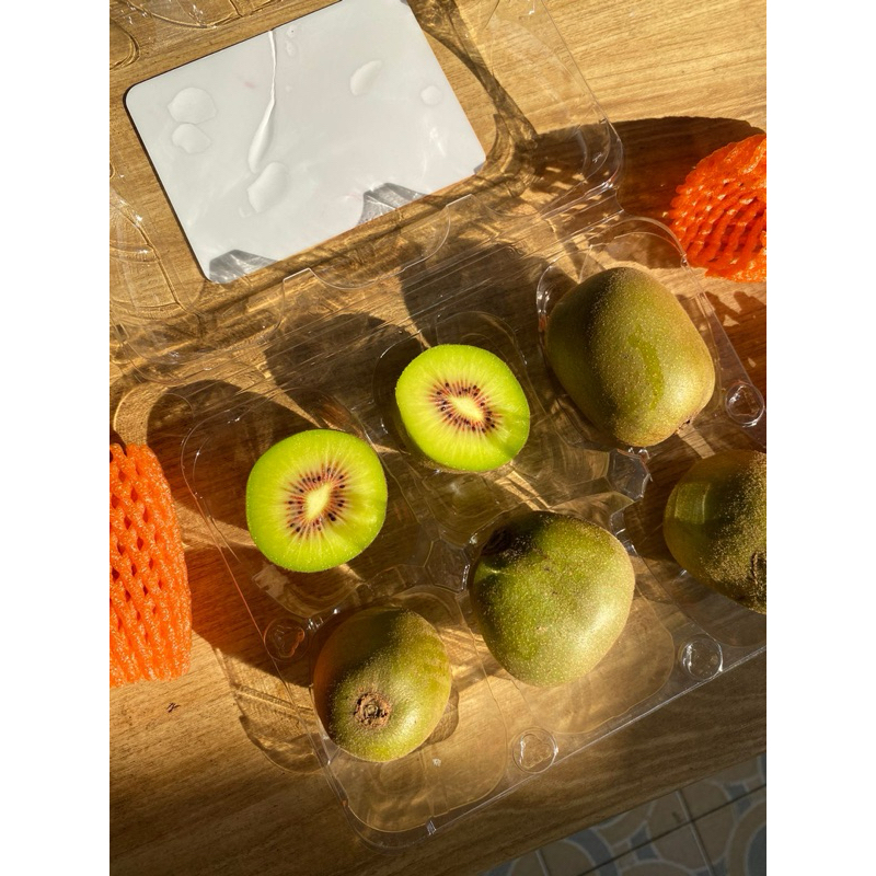

Kiwi Red | Red Kiwi Chinese | Kiwi Merah Manis