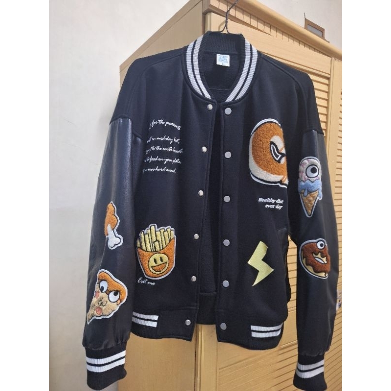 Snack Varsity Onpoint Streetwear