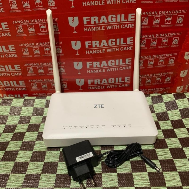 ROUTER ZXHN ZTE F670L Dual Band WIFI V3 V2 V1 GPON ONT Wifi Single Band (Unit & Adaptor)