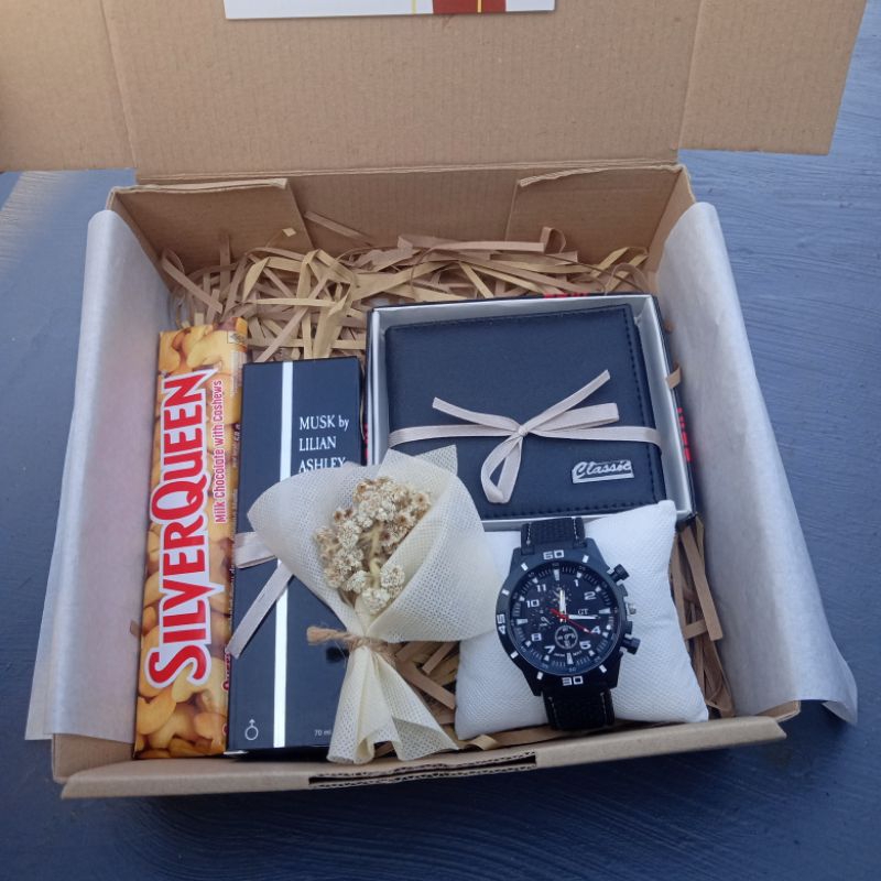 

[Parfum] Kado Box Hampers Cowok Hampers Birthday Cowok Kado Pacar Pria