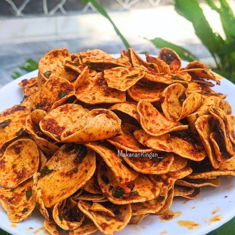 

Basreng Bulat Pedas Daun Jeruk 1kg cemilan makanan ringan