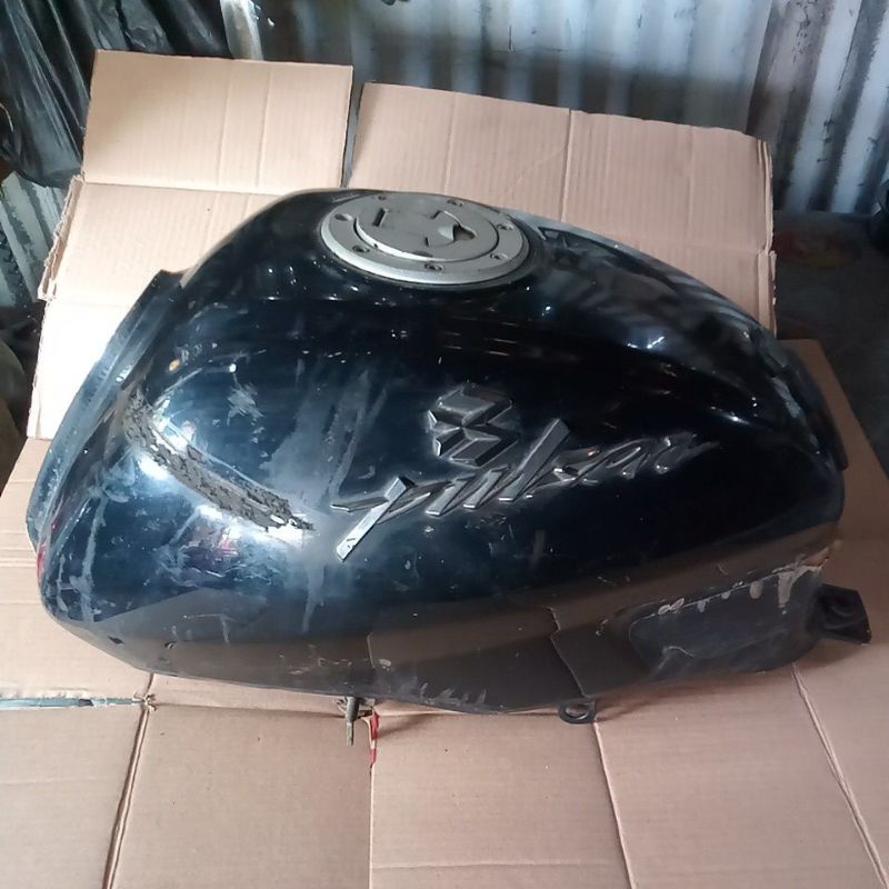 tangki tenki tengki bensin bajaj Pulsar 20 ltr CC 200/180/220 asli ori copotan