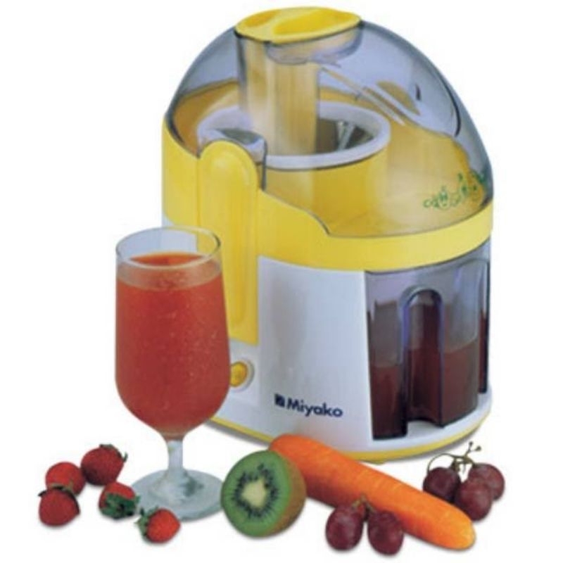 Juicer MIYAKO JE607 pengejus buah buahan