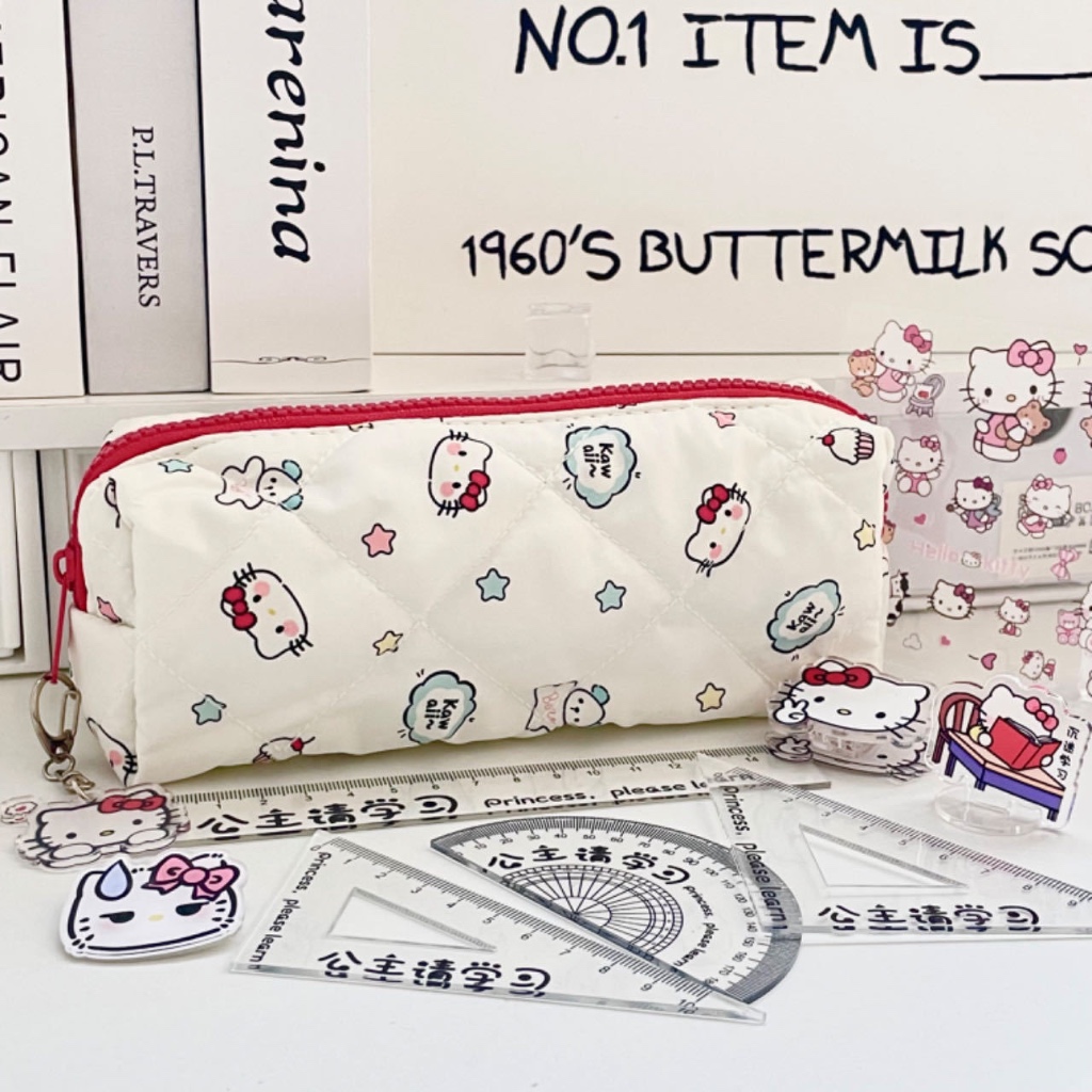 

Kotak Pensil / Pouch Lucu Motif Hello Kitty Bahan Fluffy Lembut