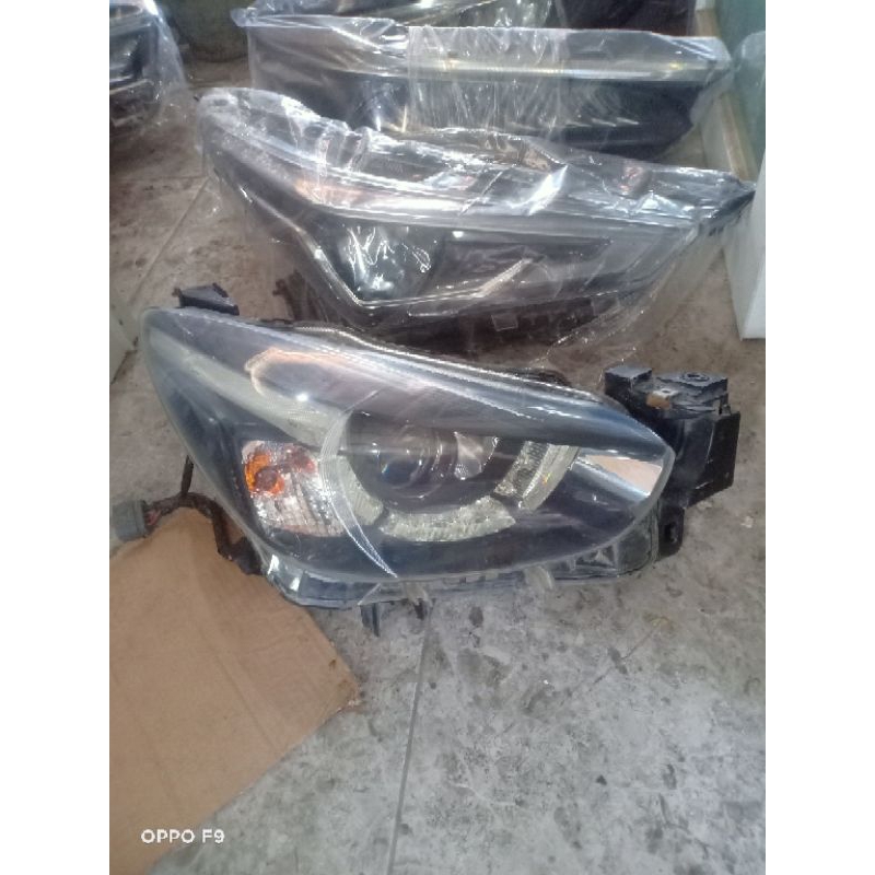 head lamp lampu depan Mazda 2 skayactiv kanan