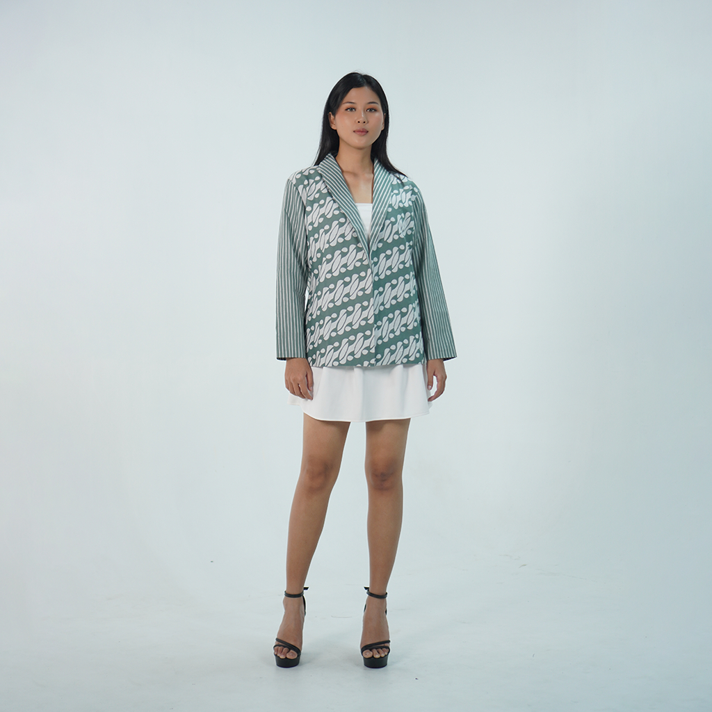 WouBatik - Advaya Series Blazer Wanita BW1001