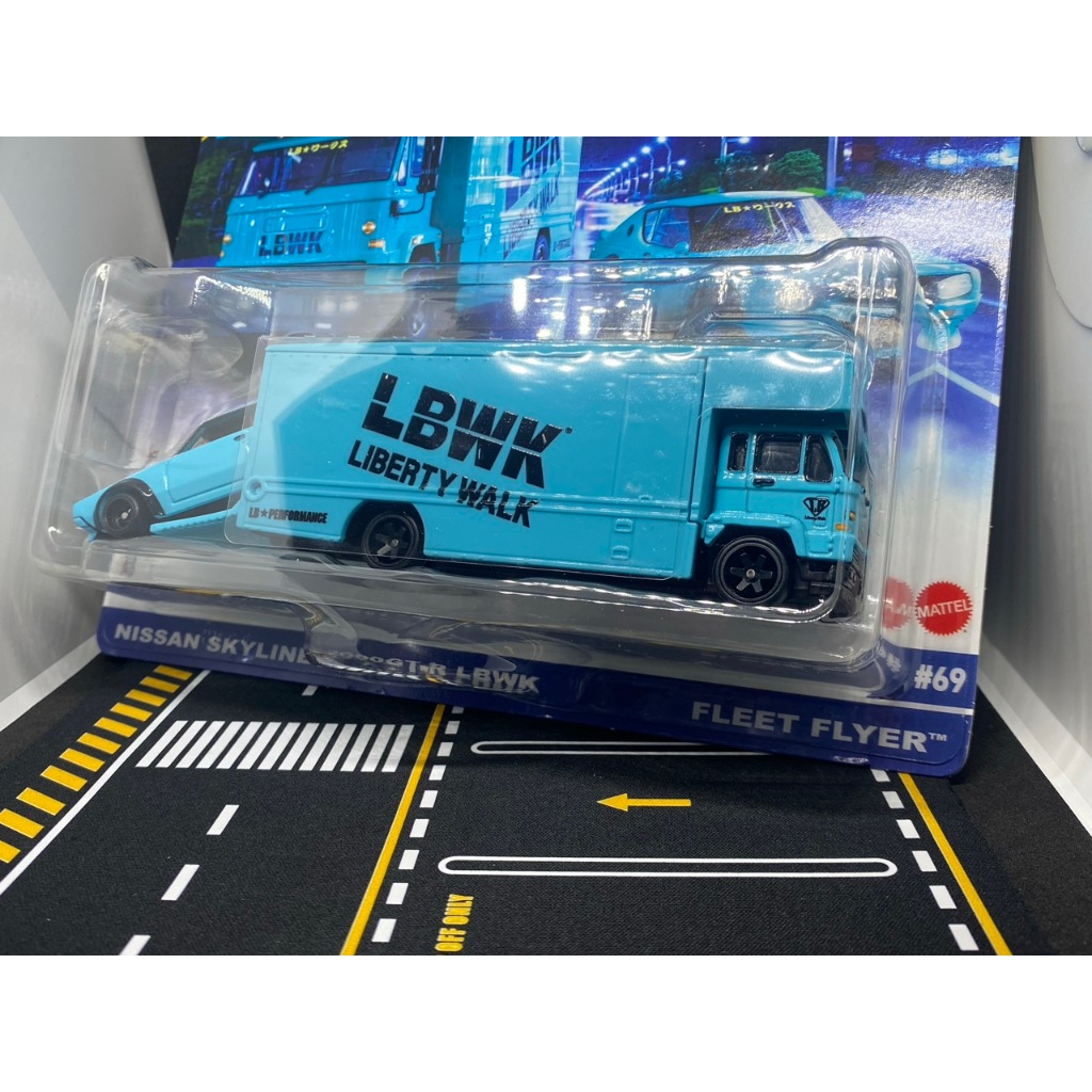 Hot Wheels Team Transport Nissan Skyline 2000GT-R LBWK.