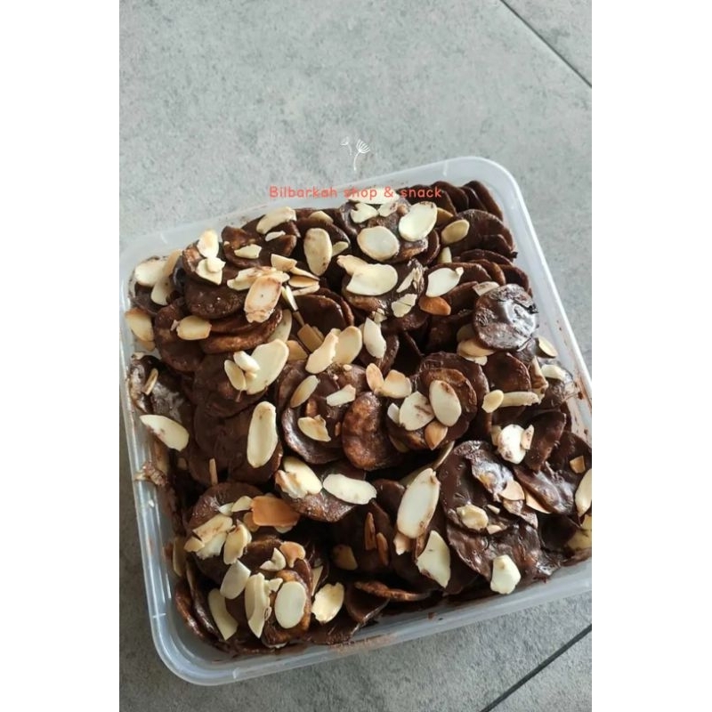 

Kripik pisang coklat+kacang almond 500g