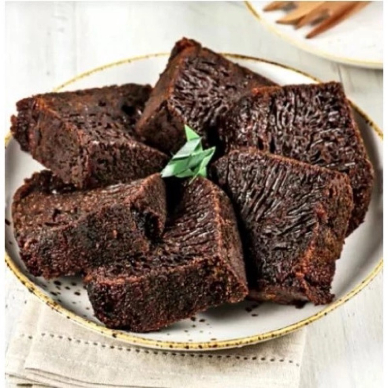 

Kue Karamel / Kue Subuh / Kue Basah / Jajanan Pasar Senen