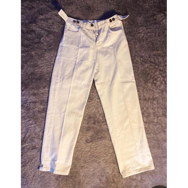 PRELOVED JEANS WHITE PUTIH BAWAHAN ROK PLISKET PUTIH