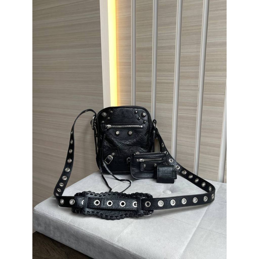 TAS WANITA BALEN LE CAGOLE MEN'S CRINKLED