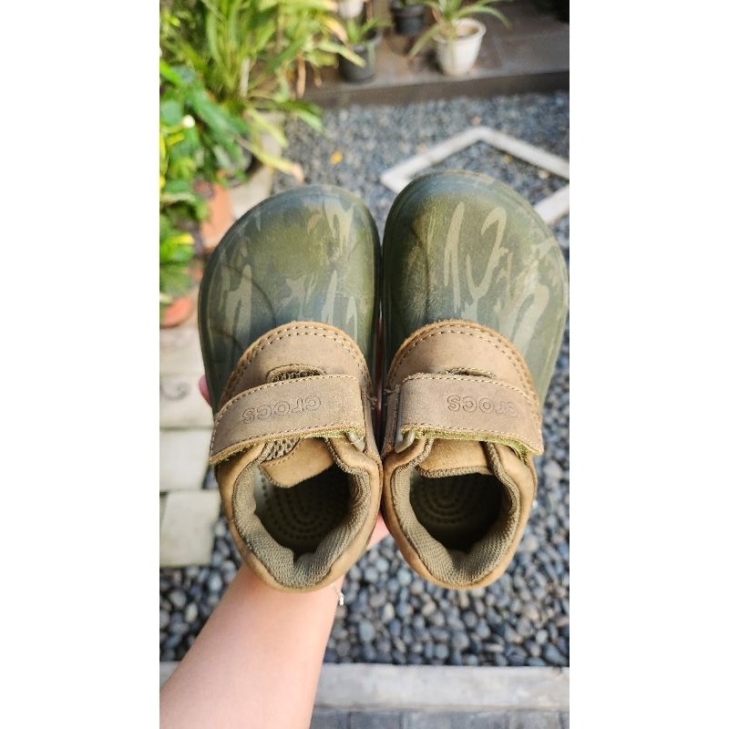 preloved sepatu crocs anak